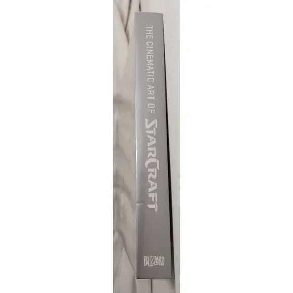 The Cinematic Art of StarCraft Hardcover Art Book Blizzard Sealed New Blizzard - Picture 3 of 3